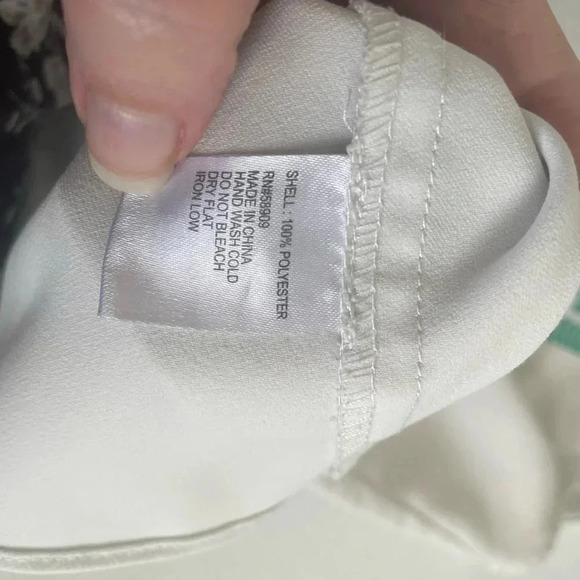 Gianni Bini tribal embroidered sleeveless tank shell‎ Large GUC! 0191 - Picture 8 of 8